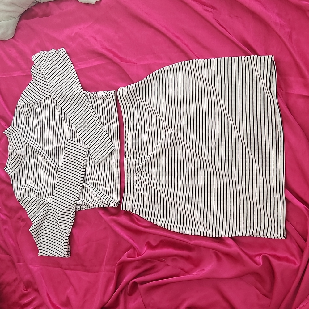 2 piece crop top and skirt set